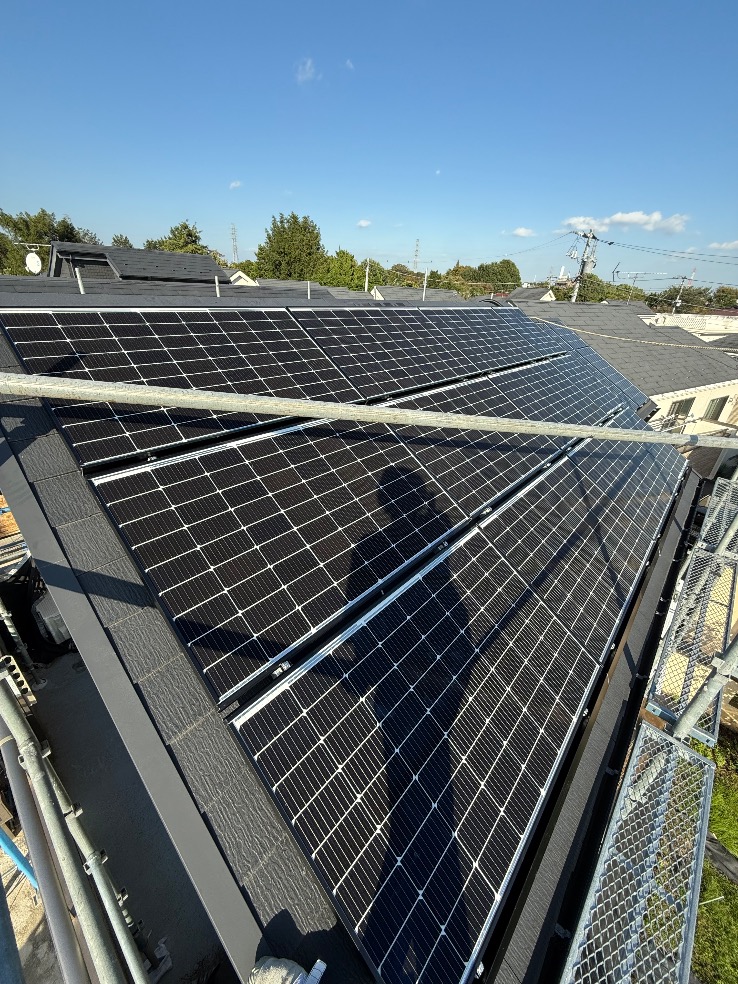 ☀️本日は調布市での太陽光パネルのお仕事でした🔧