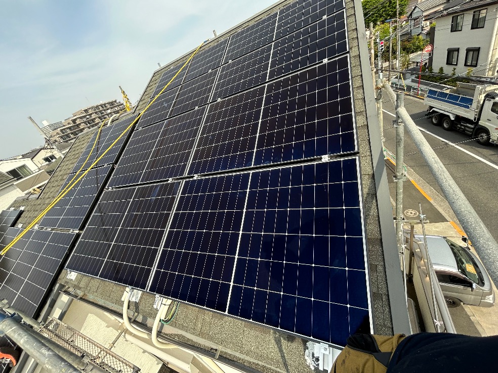 👒本日は北区での太陽光パネルのお仕事のご紹介🔧