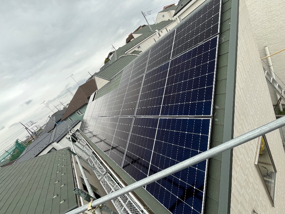 👕本日は稲城市での太陽光パネルのお仕事のご紹介🔧