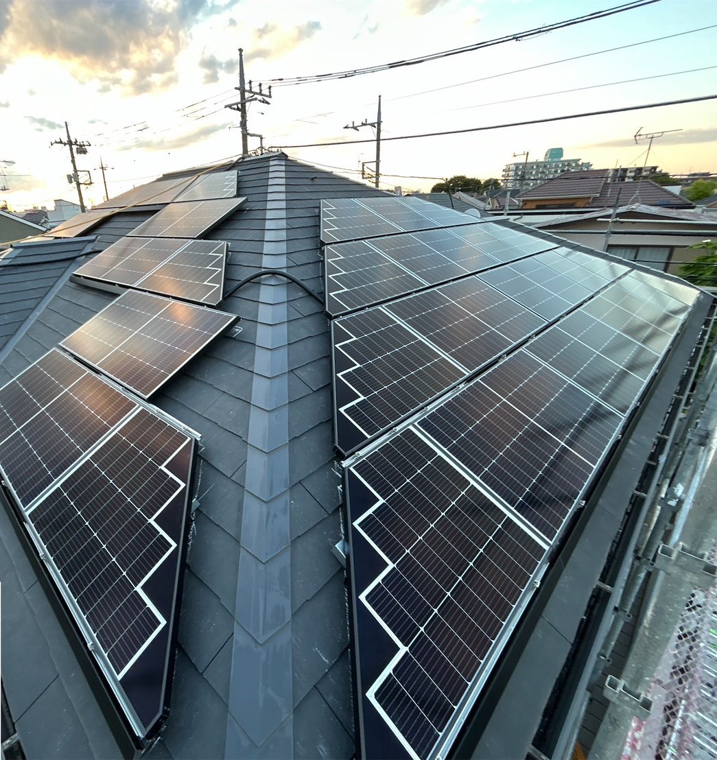 🏍️本日は練馬区での太陽光パネルのお仕事のご紹介🔧