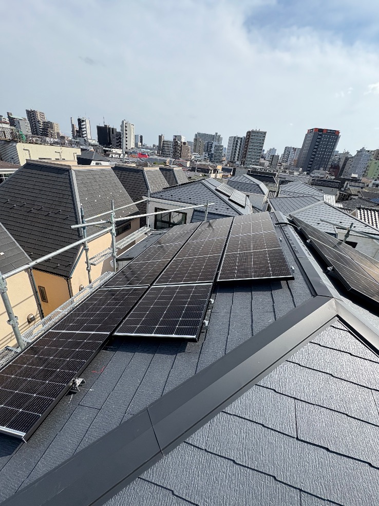 🌳本日は北区での太陽光パネルのお仕事のご紹介🔧